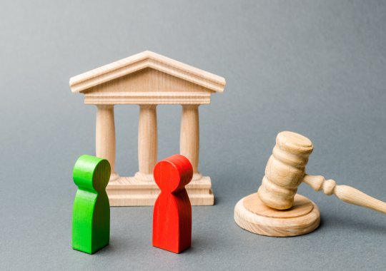 Αποβολή εξαιτίας μη καταβολής πληρωμής.