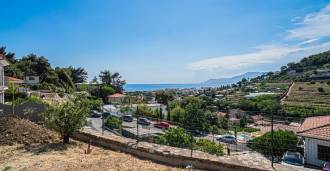 Σύγχρονη βίλα στη Μπορντιγκέρα